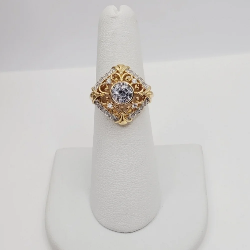 Gold Diamond Ring